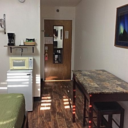 Creekwood Inn Anchorage Esterno foto