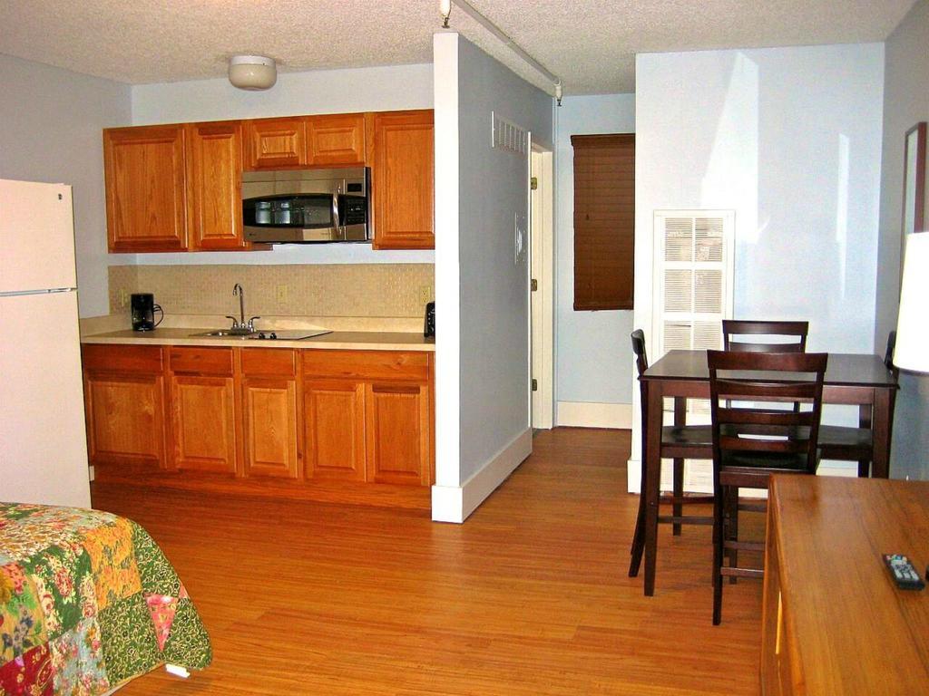 Creekwood Inn Anchorage Esterno foto