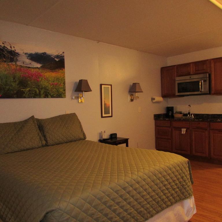 Creekwood Inn Anchorage Esterno foto